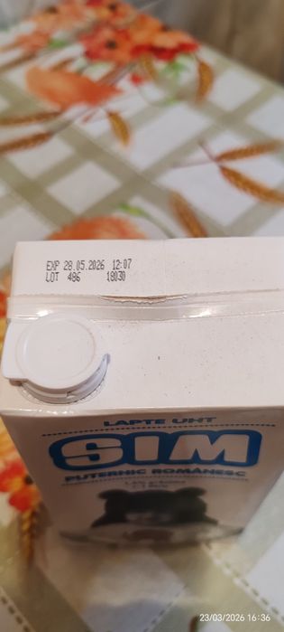 Vând lapte de vacă!!