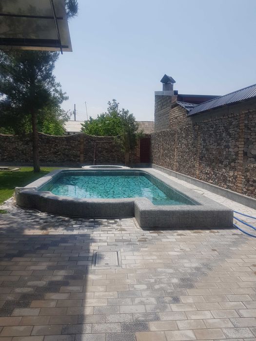 Продаётся загородный  дом в 20 минутах от Ташкента. Кибрайский район.