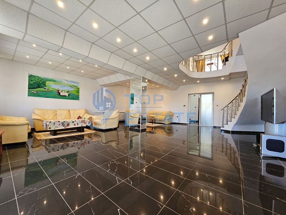 Продава се Къща в Лясковец - 496 кв.м за 505 €/кв.м - Снимка #3