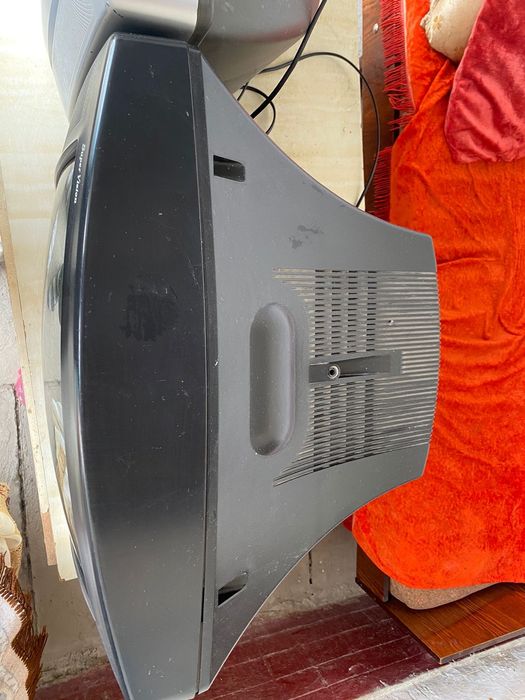 Продается два телевизора