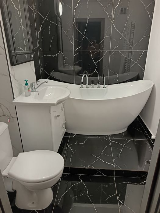 Vănd apartament cu 4camere