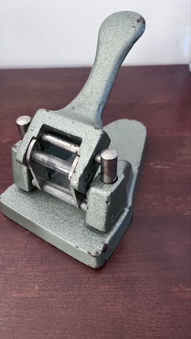 Perforator vechi fonta 1964