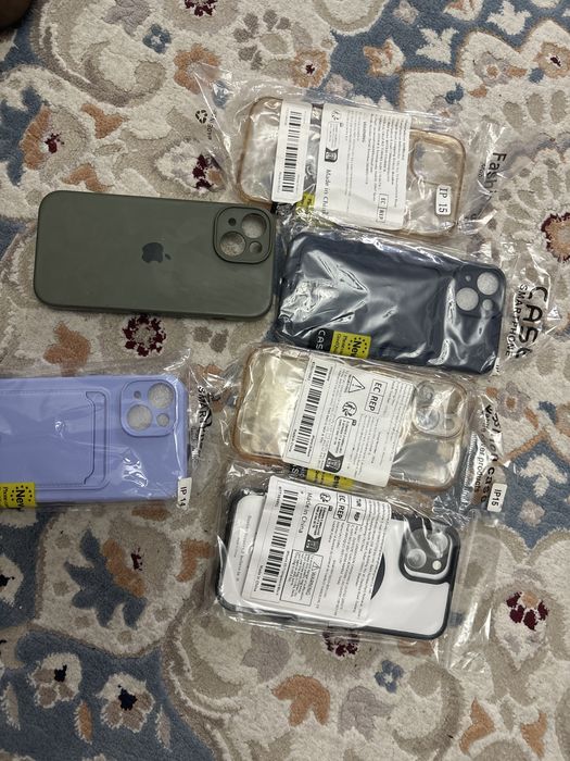 Чехлы на телефон