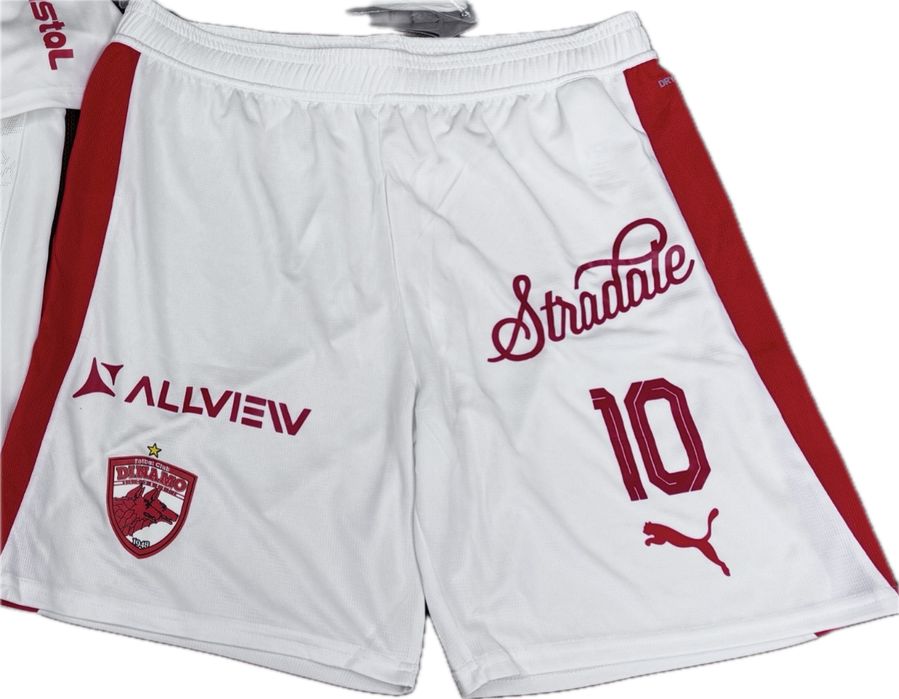 Sort pantaloni scurți oficiali FC Dinamo Bucuresti mărimea L