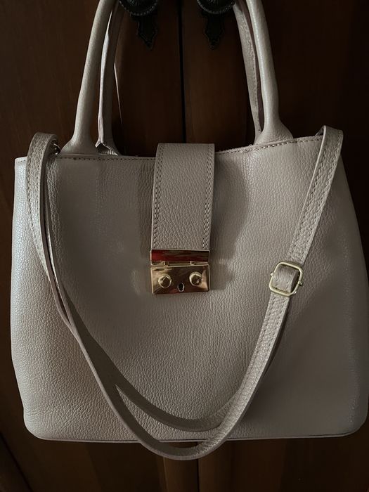 Сумка женская  кожаная