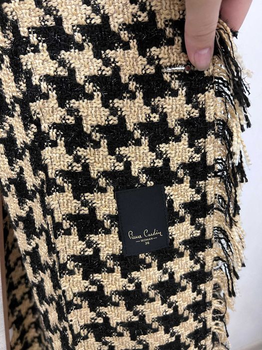 Тонкое пальто Pierre Cardin