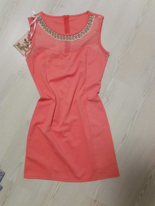 Стилна кукленска рокля - размер С/М в цвят прасковено-розово + подарък