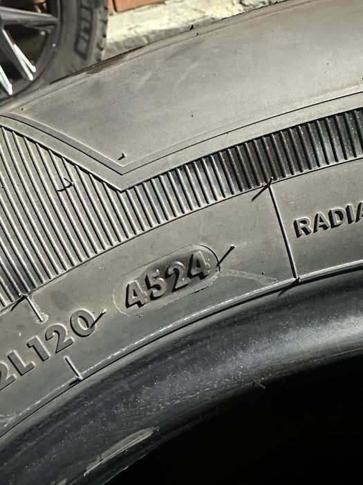 Комплект летних шин 265-65 r18