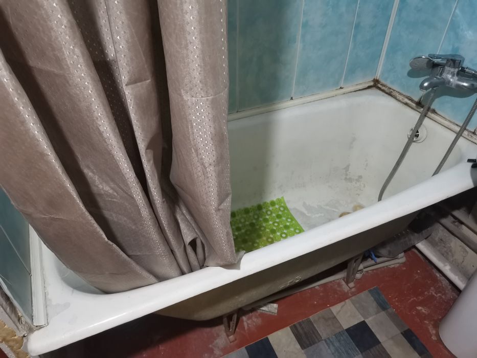 Ванна чугун советская