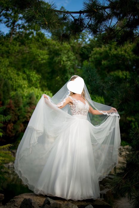 Rochie mireasa A-line