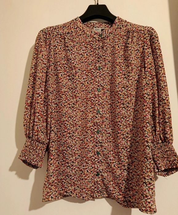 Cămașă cu model floral