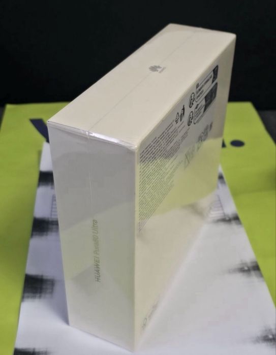 ЗАПЕЧАТАН 512GB Huawei Pura 80 Ultra Гаранция Yettel 3г. 2029 GOLDEN BLACK