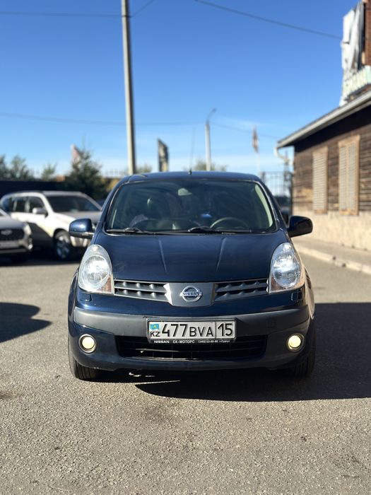 Nissan Note на автомате