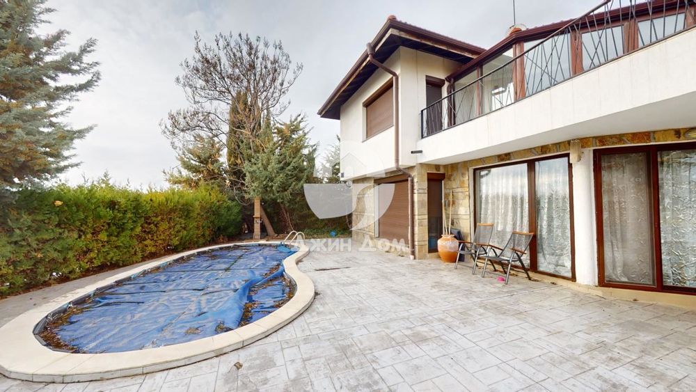 Продава се Къща в с. Кошарица, Област Бургас - 225 кв.м за 1045 €/кв.м - Снимка #1