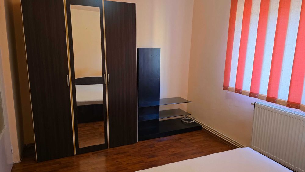 Apartament cu 2 camere in zona Cetate