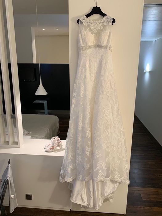 Булчинска  рокля