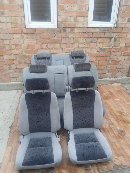Продам сиденья от микроавтобуса