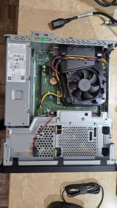 PC HP ProDesk 400 G7