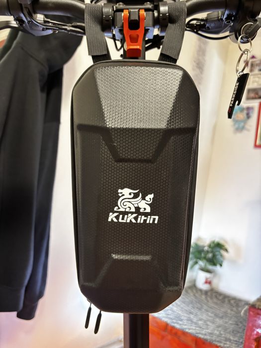 Trotineta g2 master 2025 ( 200 km parcursi ) plus geanta kukirin
