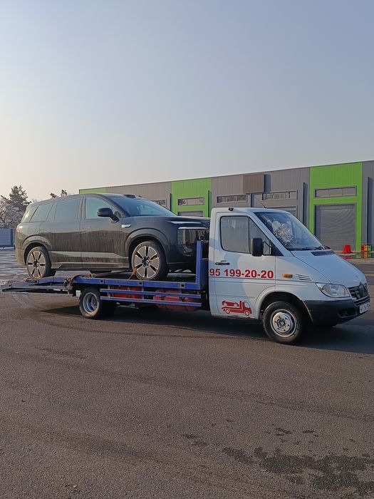 Evakuator xizmati_Услуги эвакуатора