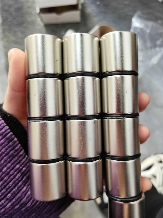 Неодимов магнит 25x25mm сила 3800Gs
