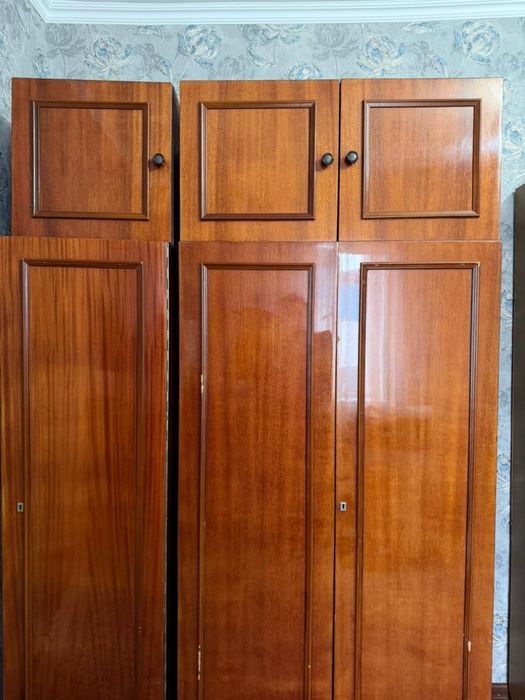 Продам Шифоньер