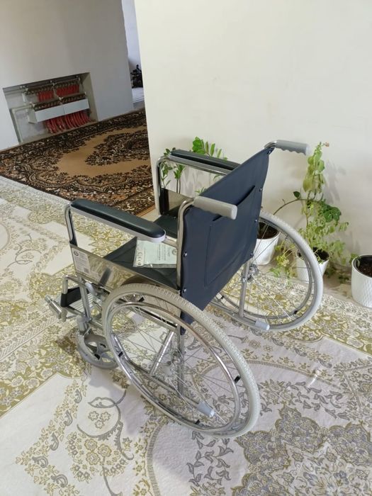 Инвалидная коляска