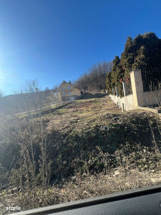 Teren 11 arii Zona centura cu deschidere de 14,5 m