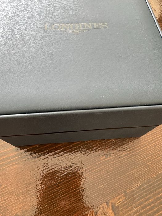 Часовник с кожена каишка longines