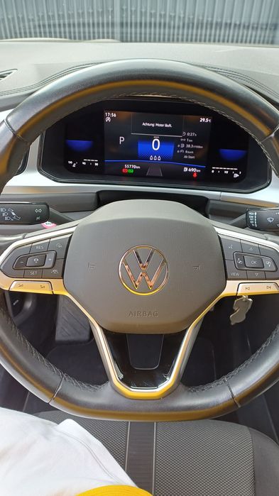 Vând Volkswagen T-ROC