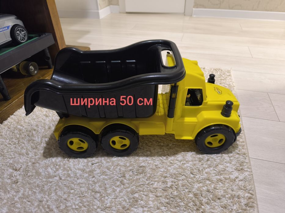 Машинки по 2000тг