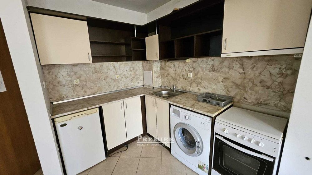 Двустаен апартамент в центъра на Слънчев Бряг Без Такса