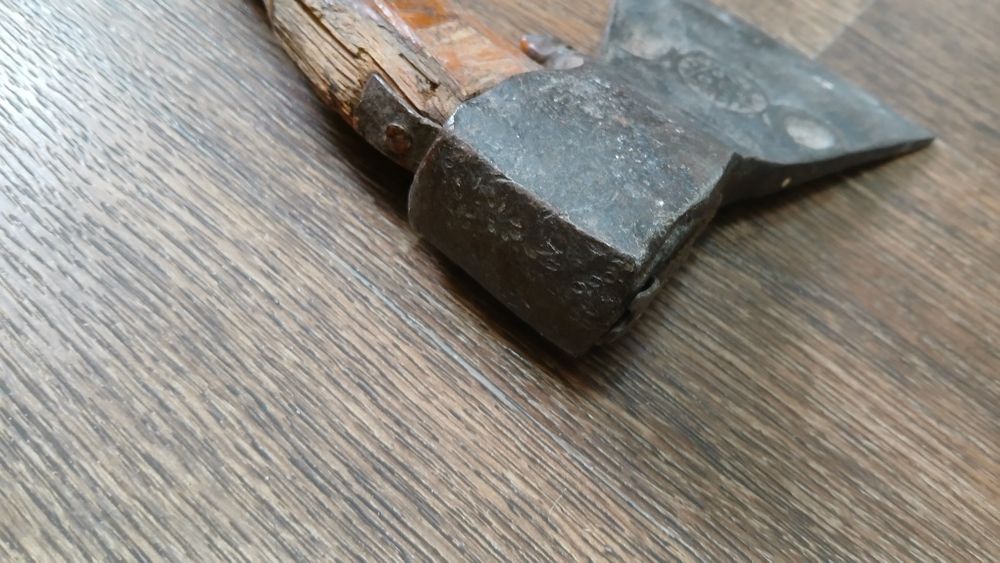 Топор, цена 3000 тенге