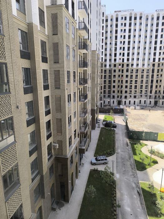 Продам свою квартиру Евро 2 в golden house