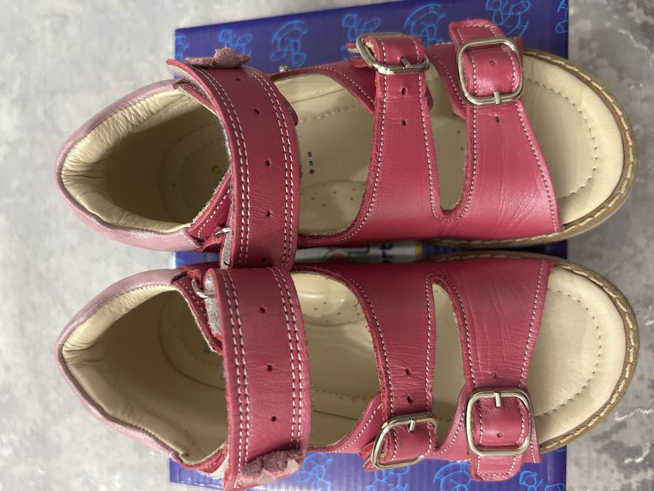 Ортопедические сандали для девочек PAPL