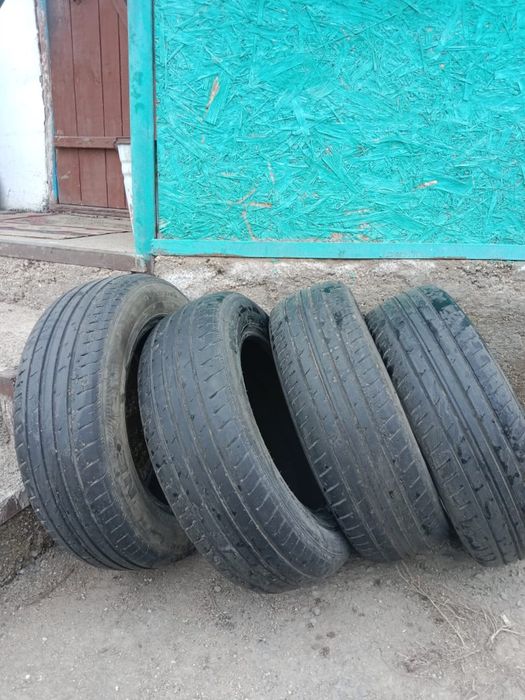 продам покрышки 185/65/15