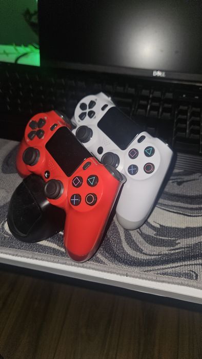 Ps4 slim 1tb Mentenanță făcută recent