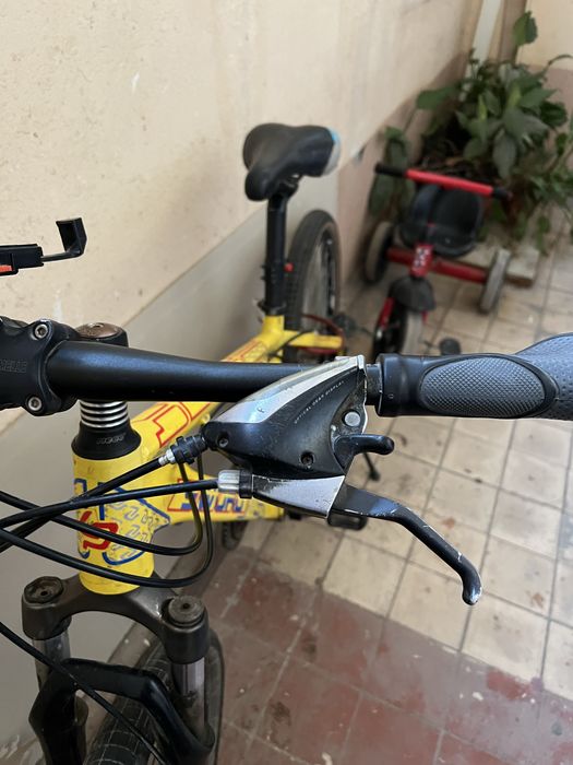 Velosiped sotiladi
