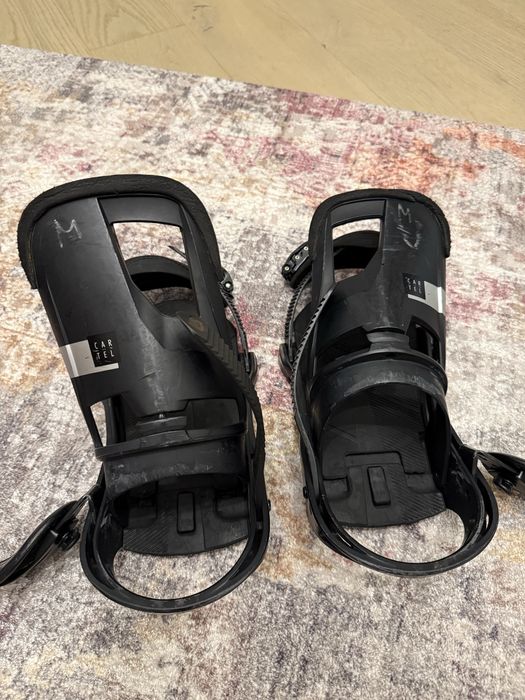 Legaturi snowboard Burton Cartel