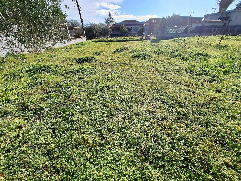 Продава се парцел в регулация с площ 205 м2 в Аспровалта, Гърция