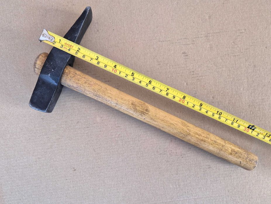 Стар  каменоделски чук 0.500 кг