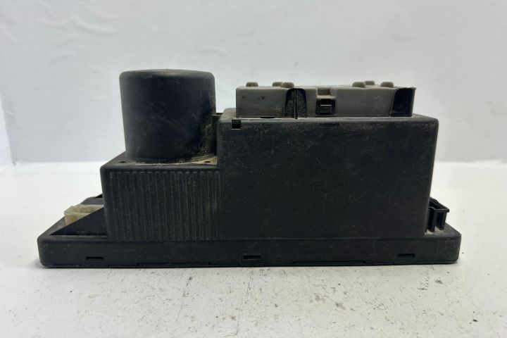 Pompa vacuum inchidere centralizata 2108001448 Mercedes-Benz E-Class