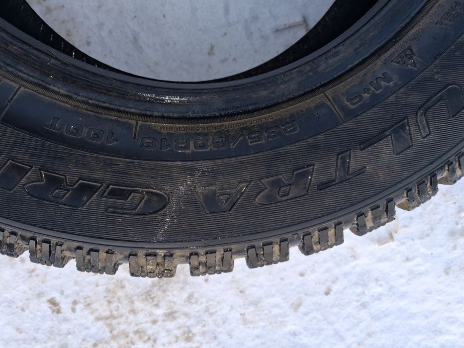 Зимние шины Размер:235 60R16