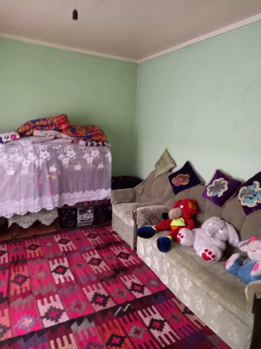 Уй сотилади 8 сутих