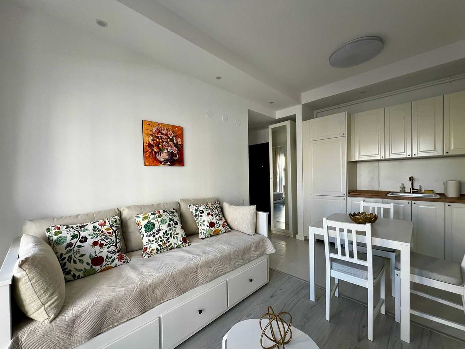 Regim Hotelier 2 camere in Cosmopolis