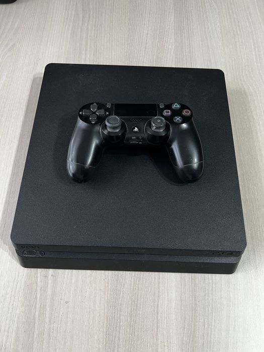 Ps4 Slim 1TB + Maneta
