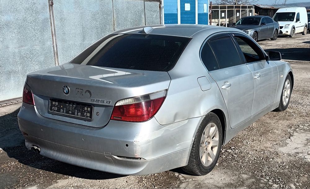 Dezmembrez BMW 525d E60