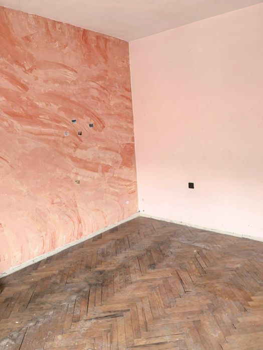 Продава се Двустаен апартамент в Плевен, Широк център - 63 кв.м за 1556 €/кв.м - Снимка #2