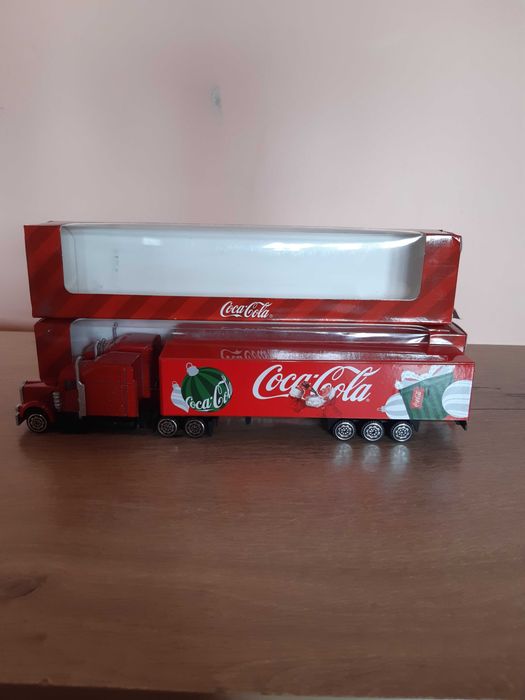 Колекция камиончета на Coca-Cola от 2025/26та год.Чисто нови