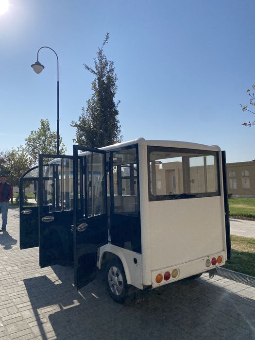 Golff car 9 kishilik